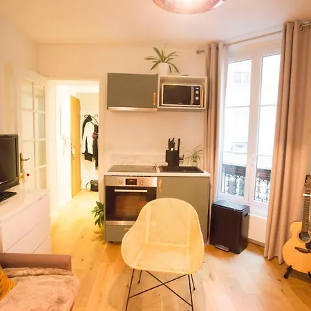 T2 Bright Ideal For Couple 1 Min From Voltaire Appartement *